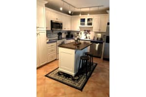 1928 19th Ln, Palm Beach Gardens, FL 33418, Sold 09/15/21