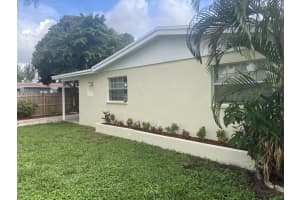 5421 Marcia Pl, West Palm Beach, FL 33407, Sold 08/06/21