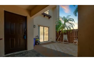 6264 Seven Springs Blvd, Greenacres, FL 33463, Sold 10/01/21