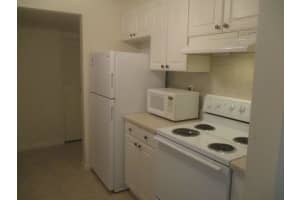 250 NE 20th St, Boca Raton, FL 33431, Sold 08/12/21