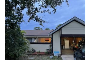 1402 SE Rivergreen Cir, Port St. Lucie, FL 34952, Sold 08/13/21