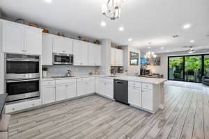 605 Windward Cir, Boynton Beach, FL 33435, Sold 11/08/21