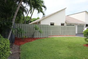 2717 SW 2nd St, Delray Beach, FL 33445, Sold 08/02/21
