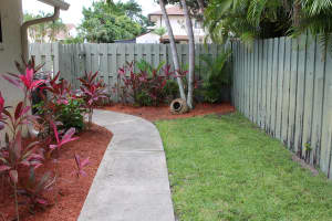 2717 SW 2nd St, Delray Beach, FL 33445, Sold 08/02/21