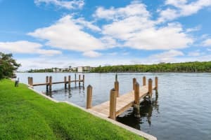 5530 N Ocean Blvd, Ocean Ridge, FL 33435, Sold 08/27/21