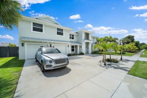 126 Pegasus Dr, Jupiter, FL 33477, Sold 09/07/21