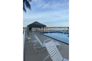 1300 Seaway Dr, Fort Pierce, FL 34949, Sold 03/03/22