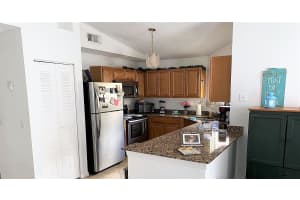 2813 Stoneway Ln, Fort Pierce, FL 34982, Sold 10/15/21