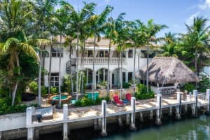 943 Jasmine Dr, Delray Beach, FL 33483, Sold 01/14/22