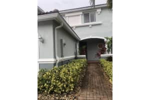 2170 Oakmont Dr, Riviera Beach, FL 33404, Sold 08/18/21