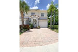 56 Legacy Ct, Delray Beach, FL 33445, Sold 08/17/21