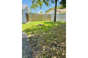 707 W Boulevard Chatelaine, Delray Beach, FL 33445, Sold 02/01/22