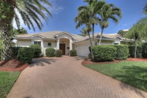 9572 Riverside Dr, Sebastian, FL 32958, Sold 10/22/21