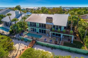 4040 NE Joes Point Rd, Stuart, FL 34996, Sold 10/29/21