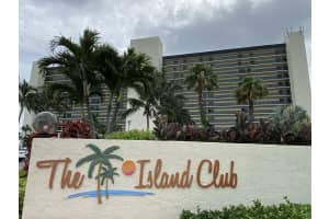 10410 S Ocean Dr, Jensen Beach, FL 34957, Sold 08/17/21