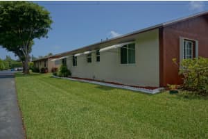 501 SE 27th Ln, Boynton Beach, FL 33435, Sold 08/31/21