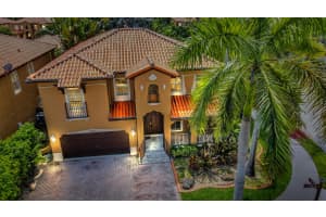 2922 SW 156th Ave, Miami, FL 33185, Sold 09/14/21