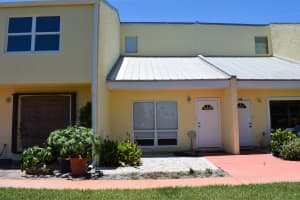 2707 N Hwy A1A, Fort Pierce, FL 34949, Sold 09/17/21