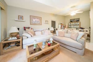 208 Foxtail Dr APT B3, Greenacres, FL 33415, Sold 09/09/21