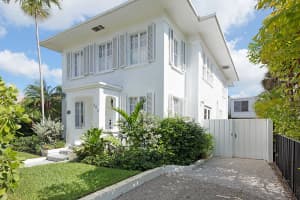 309 Pershing Way, West Palm Beach, FL 33401, Sold 11/03/21