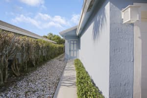 185 Heming Way, Boynton Beach, FL 33426, Sold 09/02/21