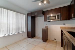 9761 Kamena Cir, Boynton Beach, FL 33436, Sold 09/27/21