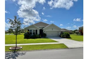 3048 Woodswalk Dr, Fort Pierce, FL 34945, Sold 09/03/21