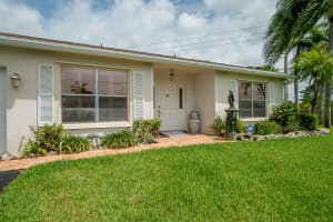 4701 Rainbow Dr, Greenacres, FL 33463, Sold 09/15/21