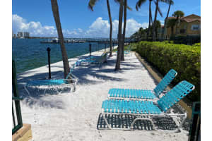 1130 Lake Shore Dr, Lake Park, FL 33403, Sold 08/27/21