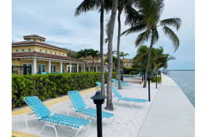 1130 Lake Shore Dr, Lake Park, FL 33403, Sold 08/27/21