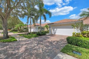 933 Magdalena Rd, Palm Beach Gardens, FL 33410, Sold 08/18/21