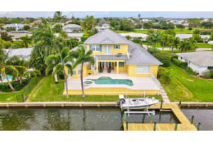 15 Dolphin Dr, Vero Beach, FL 32960, Sold 09/24/21