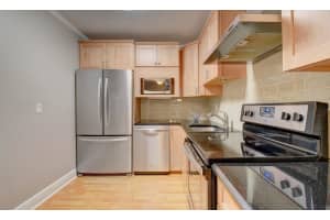 490 NW 20th St, Boca Raton, FL 33431, Sold 08/16/21