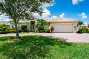 6958 SE Sleepy Hollow Ln, Stuart, FL 34997, Sold 09/27/21