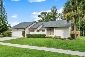 MLS# R10731303, Wellington, Florida 33414