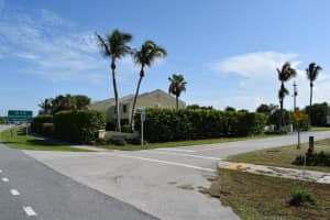 2707 N Hwy A1A, Fort Pierce, FL 34949, Sold 01/07/22