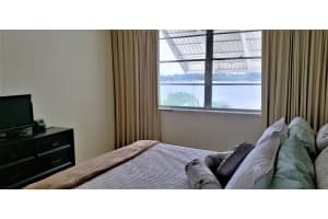 2840 S Ocean Blvd, Palm Beach, FL 33480, Sold 01/18/22