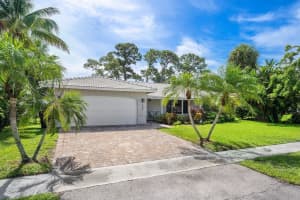 650 NW 13th Ave, Boca Raton, FL 33486, Sold 08/19/21