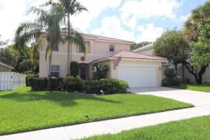 6562 Spring Meadow Dr, Greenacres, FL 33413, Sold 09/29/21