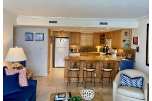 2505 S Ocean Blvd, Palm Beach, FL 33480, Sold 08/31/21