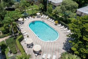 5162 NE 6th Ave, Oakland Park, FL 33334, Sold 10/15/21