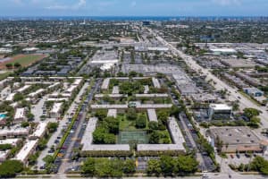 5162 NE 6th Ave, Oakland Park, FL 33334, Sold 10/15/21