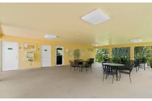 5162 NE 6th Ave, Oakland Park, FL 33334, Sold 10/15/21
