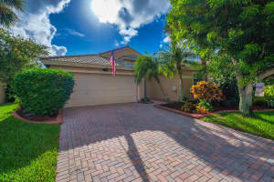 1051 SE Westminster Pl, Stuart, FL 34997, Sold 08/25/21