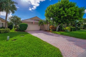 1051 SE Westminster Pl, Stuart, FL 34997, Sold 08/25/21