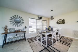 995 Hibiscus Dr, Royal Palm Beach, FL 33411, Sold 09/21/21