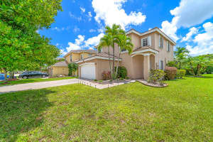 3998 Crescent Creek Pl, Coconut Creek, FL 33073, Sold 08/27/21