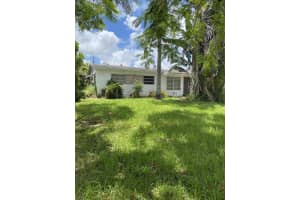 875 Balfrey Dr S, West Palm Beach, FL 33413, Sold 08/30/21