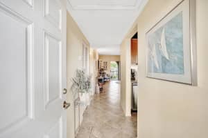 250 NE 20th St, Boca Raton, FL 33431, Sold 08/31/21