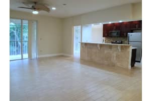 103 Half Moon Cir APT F2, Hypoluxo, FL 33462, Sold 09/27/21